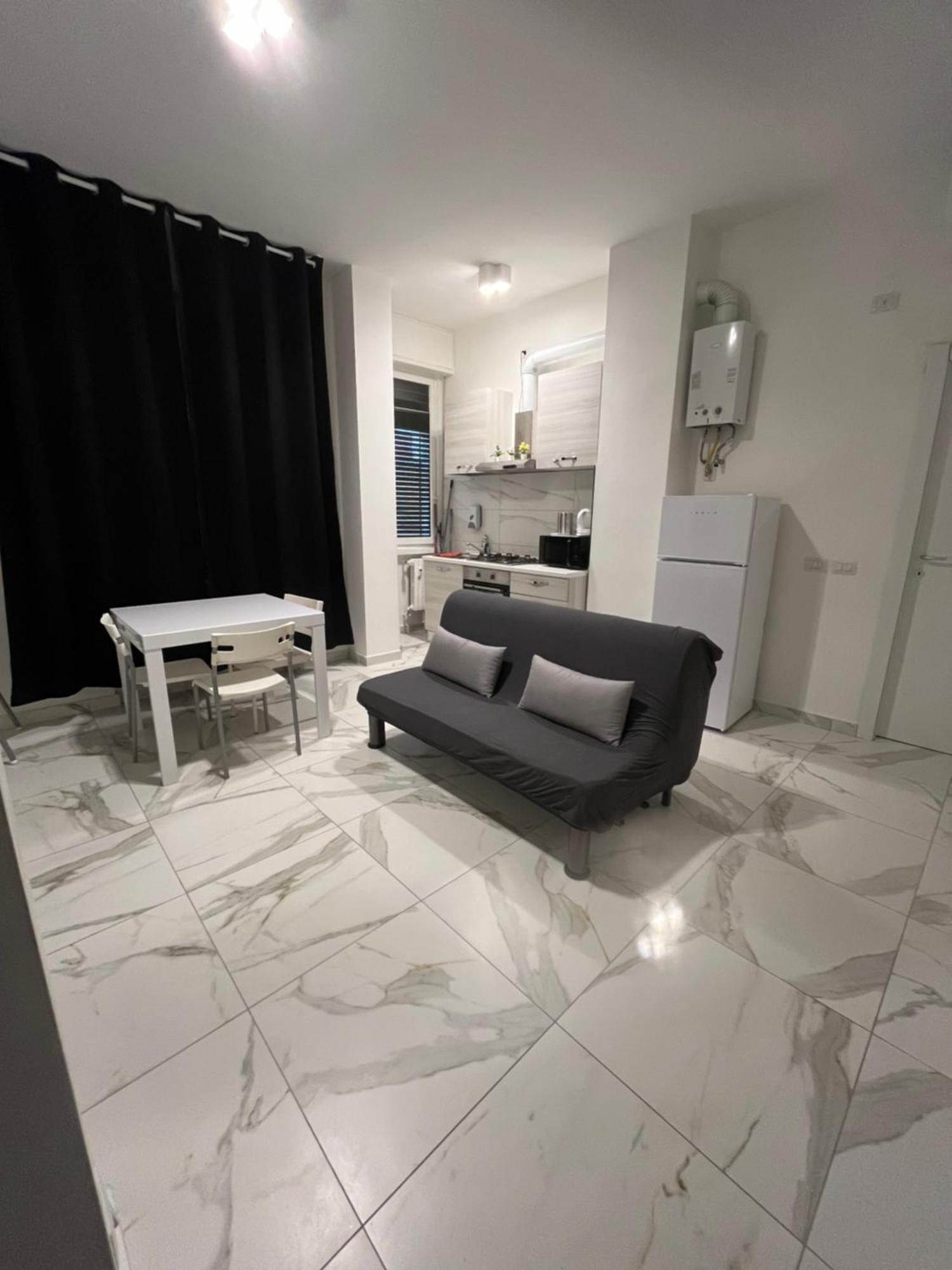 Jcube Apartments Bocconi Milano Exteriér fotografie